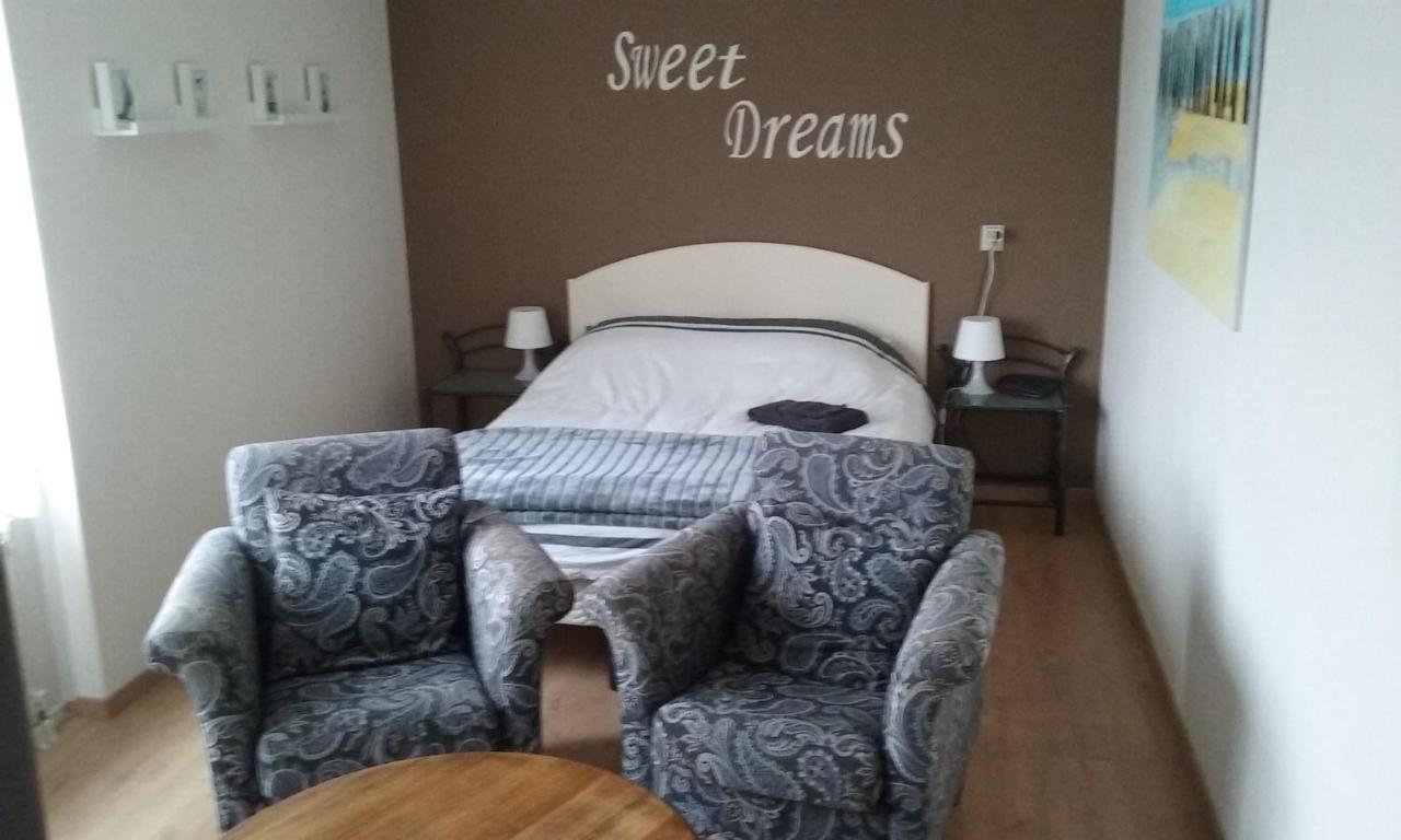 Bed En Breakfast En Bike Sommelsdijk Exterior foto